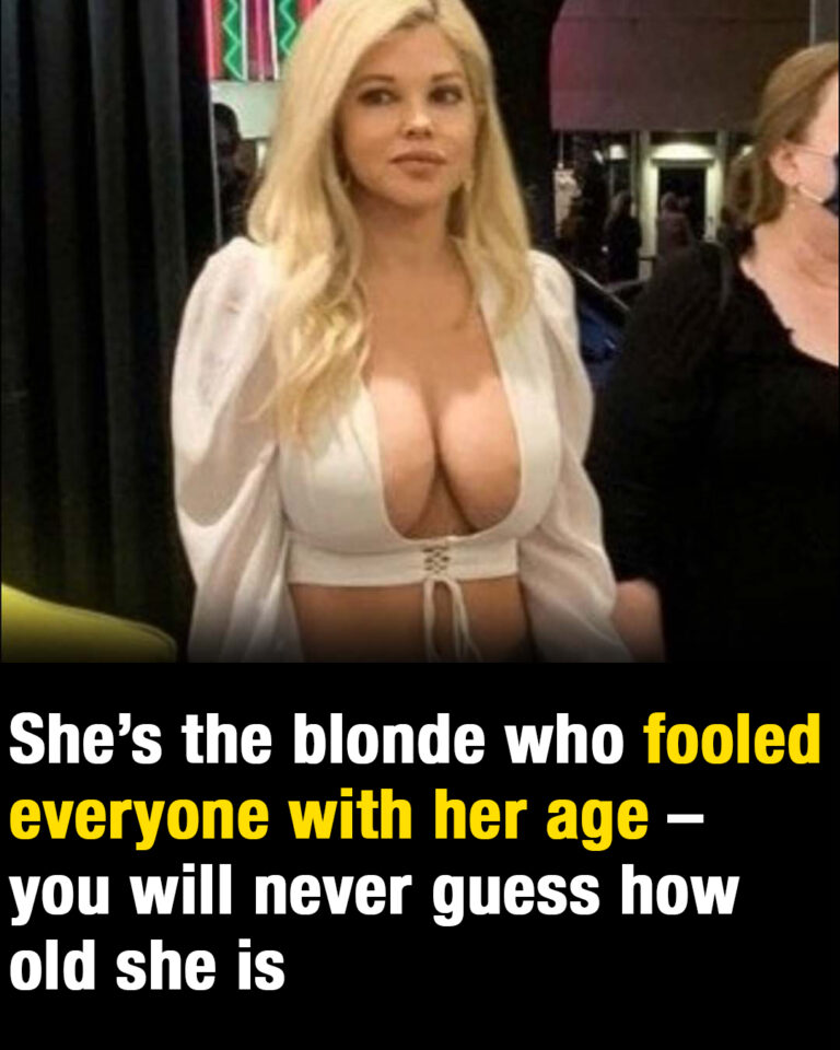 Baywatch’ alum Donna D’Errico slammed for seductive snaps